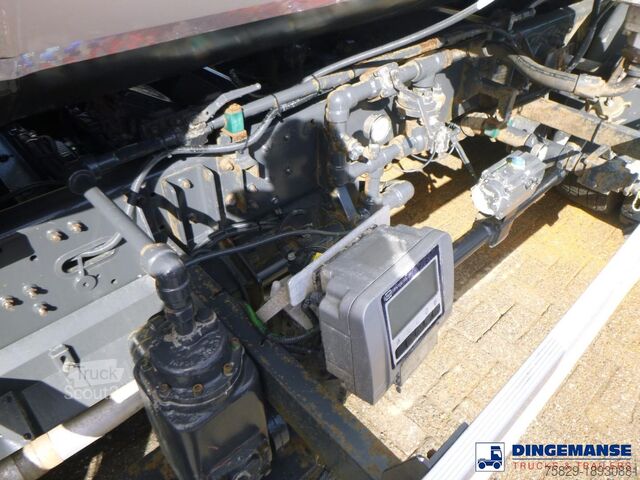 Tanker Volvo FL 290 4X2 RHD gas tank 18.8 m3