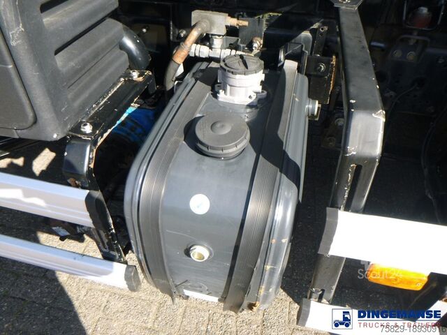 Tanker Renault Midlum 280 dxi 4x2 gas tank 18.7 m3