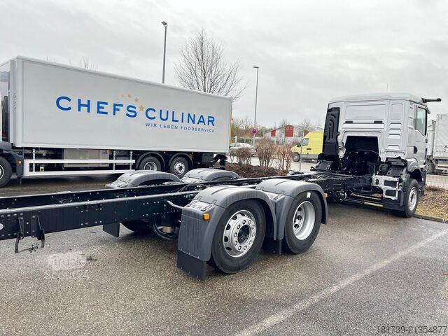 Važiuoklė / Be variklio MAN NEW TGS 26.520 6x2-4 LL CH / No engine