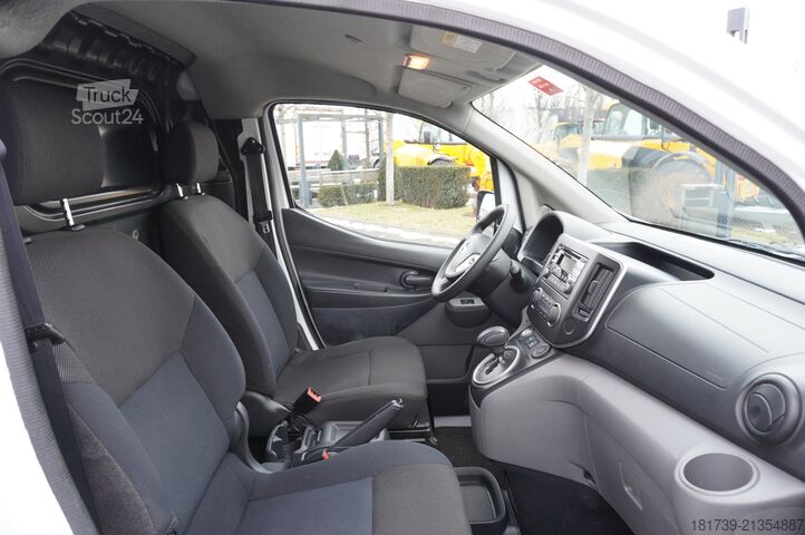 Varevogn Nissan E-NV200 XL Voltia / Electric vehicle