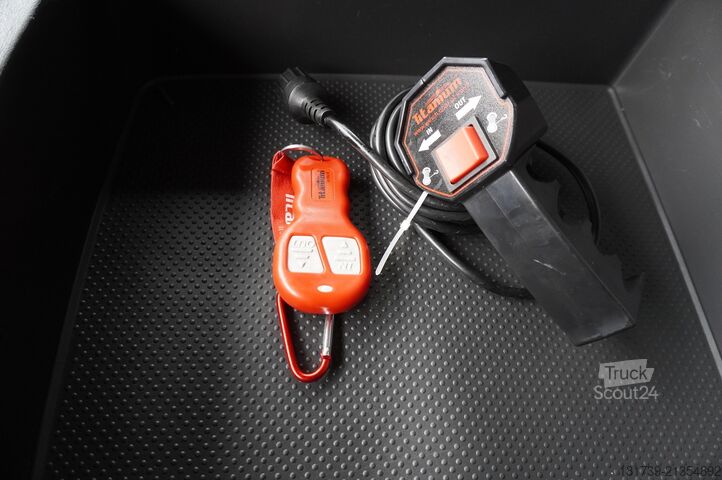 Automobilių vežėjas Mercedes-Benz Atego 818 /E6/ NEW GALVANIZED tow truck