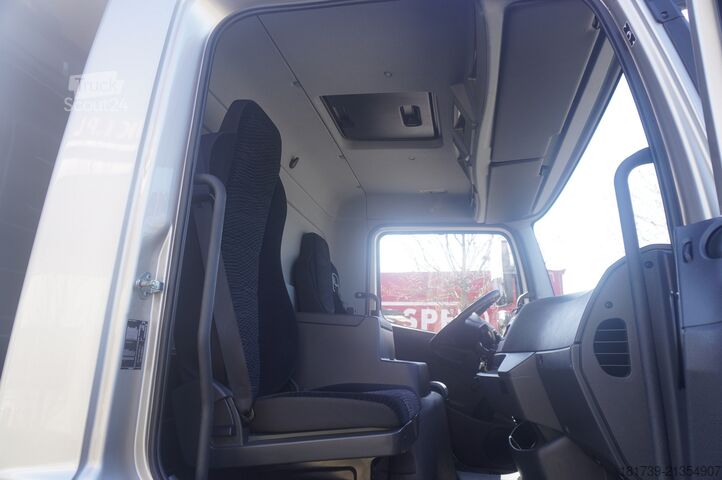 Konteineris Mercedes-Benz Atego 818 / Box superstructure / DAUTEL