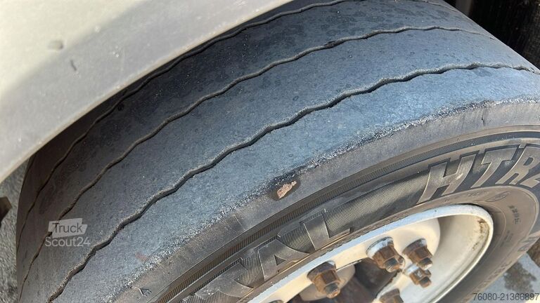 Standaard trekker Renault Premium 430 DXI (GOOD CONDITION / BONNE ETAT)