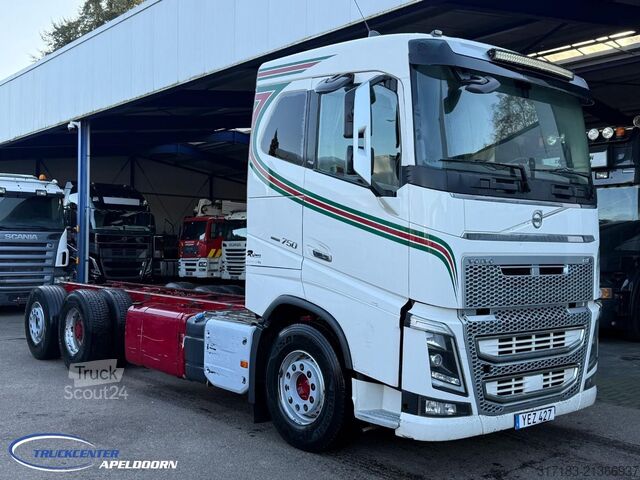 Fahrgestell mit Fahrerhaus Volvo FH 750  6x2*4 met Stuuras, Naafreductie, Euro 6...