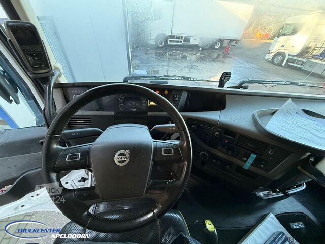 Fahrgestell mit Fahrerhaus Volvo FH 750  6x2*4 met Stuuras, Naafreductie, Euro 6...