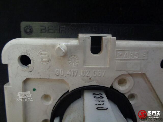 Notranji del Daf Daf xf 105 ac control unit 9041702667