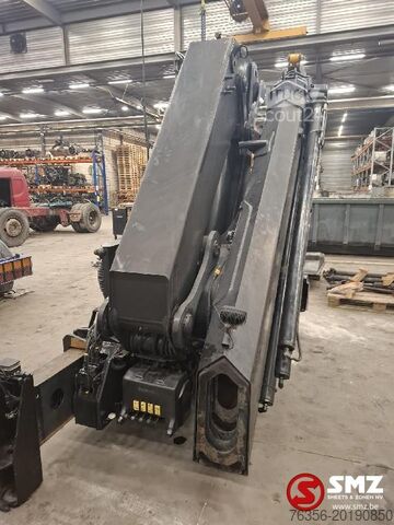 Bras de grue Hiab Occ Autolaadkraan Hiab 477-5 + radio