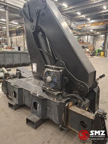 Bras de grue Hiab Occ Autolaadkraan Hiab 477-5 + radio