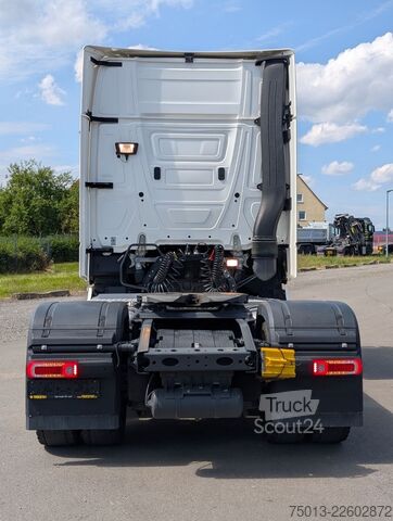 Štandardný ťahač MERCEDES-BENZ ACTROS 1851 LS GigaSpace, erst 71 Tkm