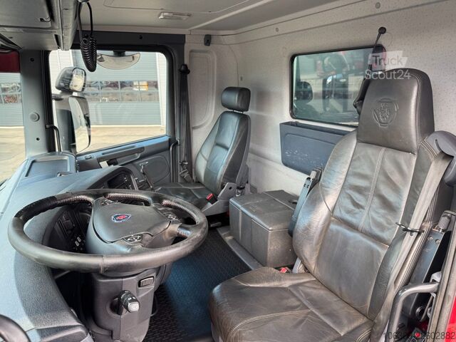 Jeřáb na nákladním automobilu SCANIA R490 8x2*6 Euro 6 Tipper / Crane HMF 3220 K6