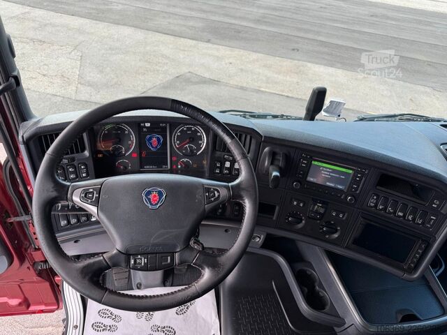 Jeřáb na nákladním automobilu SCANIA R490 8x2*6 Euro 6 Tipper / Crane HMF 3220 K6