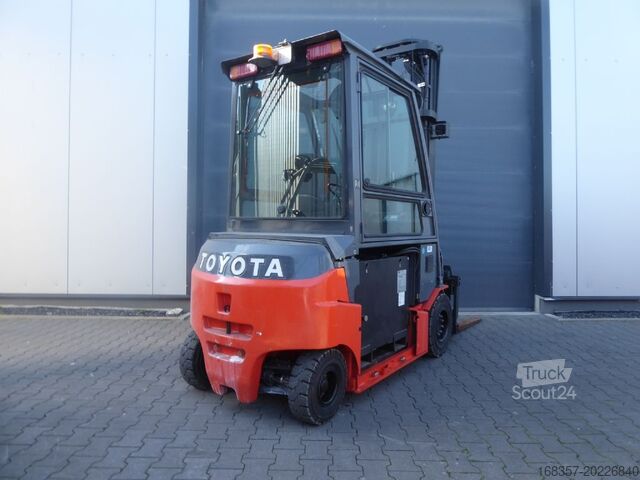 Stivuitor frontal Toyota 8FBMT35