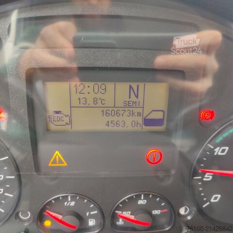 Boxvogn med lift E6D Iveco EUROCARGO 180EL25P