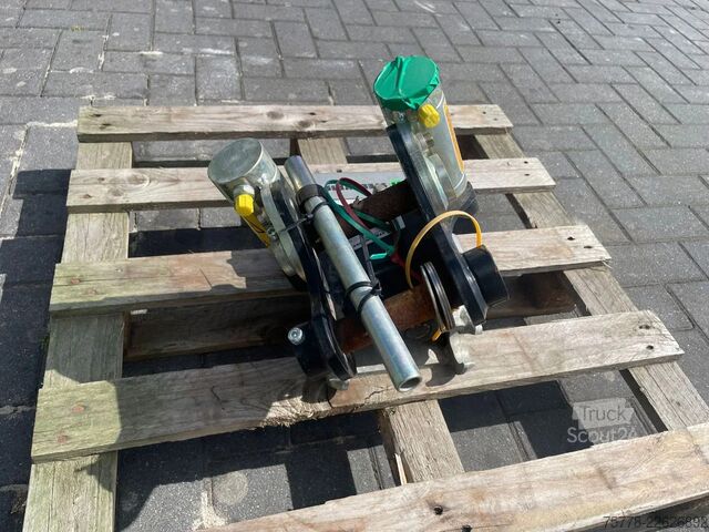 القرص الدوار STEELWRIST TMX S30 -180HA | TILT QUICKCOUPLER | TILTING CO...