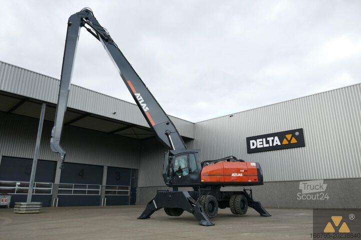 Delavec za ravnanje z materialom Atlas 520MH