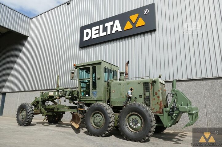 Greyder Caterpillar 130G Ex-army