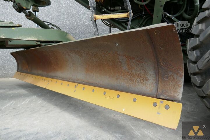 Greyder Caterpillar 130G Ex-army
