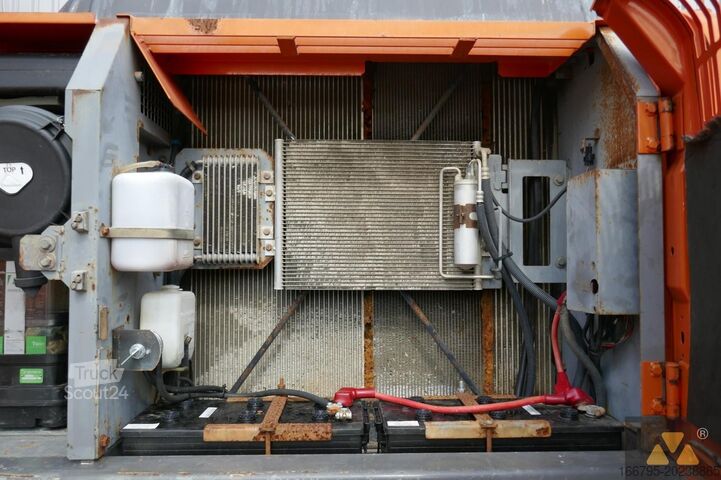 Vikšrinis ekskavatorius Hitachi ZX280LC-3 Long reach