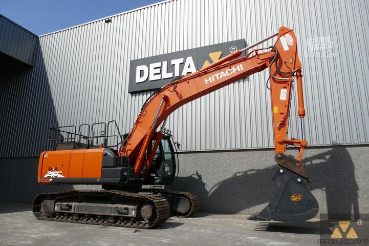 Vikšrinis ekskavatorius Hitachi ZX210LC-6