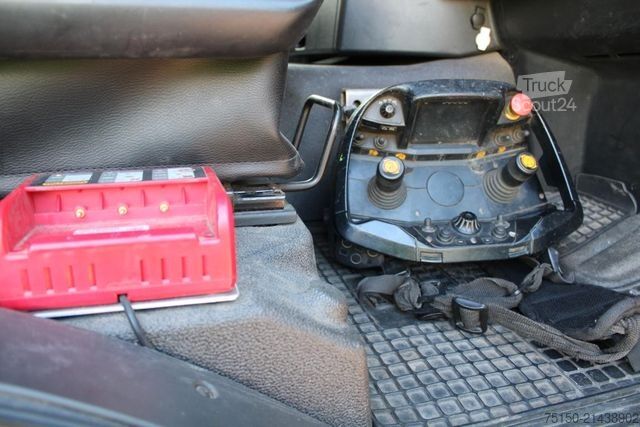 Teherautóra szerelt daru MAN 26.420 6x2 KRAN PALFINGER PK18502 FUNK Nr: 798