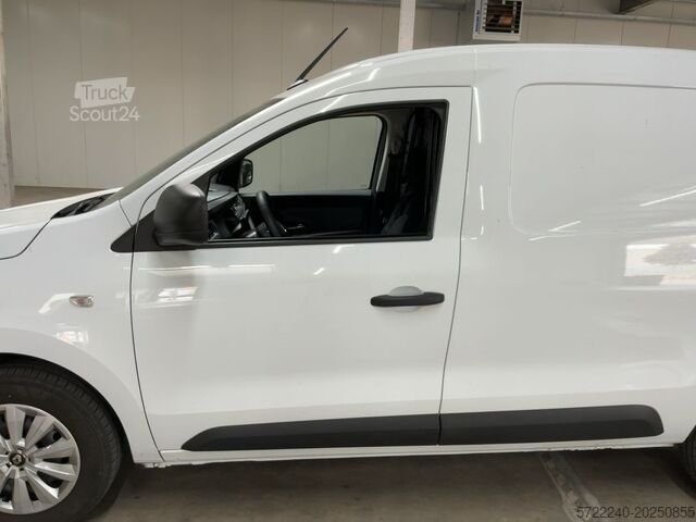 Furgonetă cu panouri Renault Kangoo Express