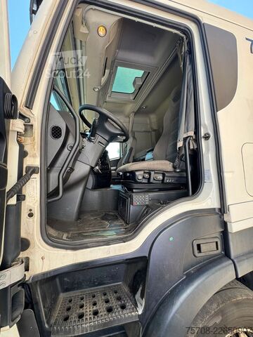 Standardní tahač IVECO Stralis 440S46*Flachdach*1 Bett*PTO*Retarder*TOP