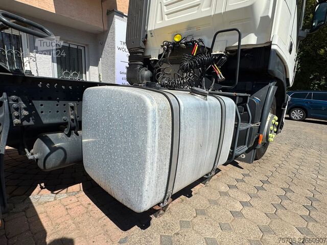 Standardní tahač IVECO Stralis 440S46*Flachdach*1 Bett*PTO*Retarder*TOP