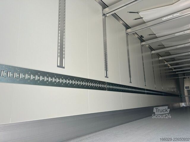 Semirimorchio frigorifero KRONE SDR 27 Cool Liner Blumenbreite mit Liftachse