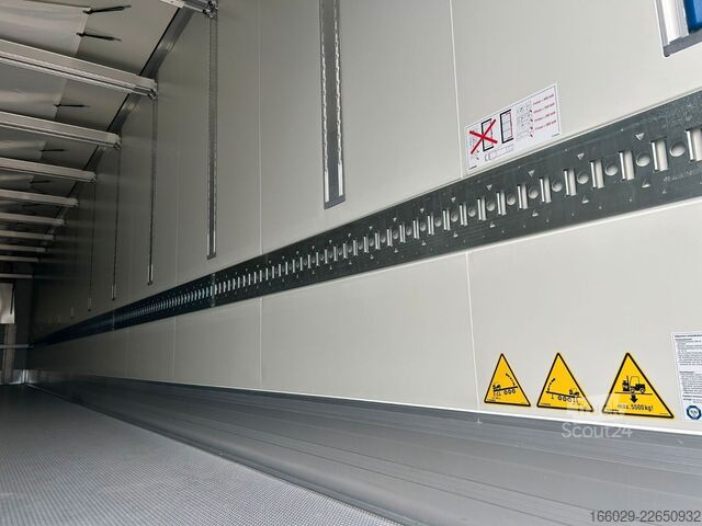 Semirimorchio frigorifero KRONE SDR 27 Cool Liner Blumenbreite mit Liftachse
