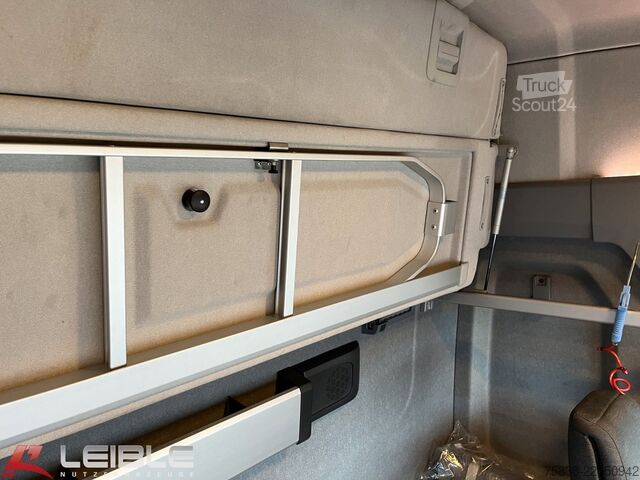 Trattore stradale standard RENAULT T  480 High*Standklima*2 x Tank*262 TKM*Retarder
