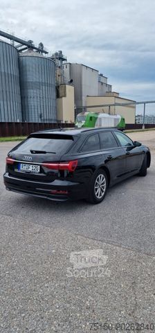 Minibusz AUDI A6 Avant 35 TDI basis