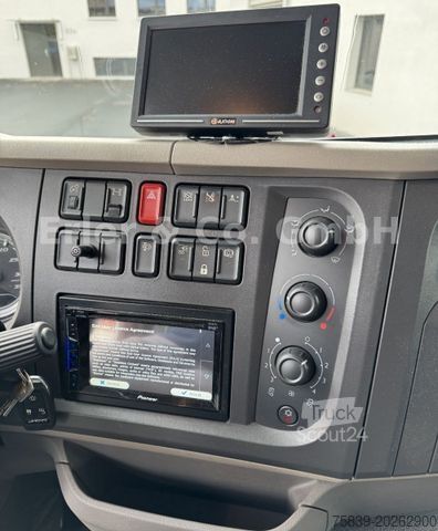 Kühlkoffer-LKW DAF LF 260, 16 t GG, LBW, Tiefkühler, Carrier 850