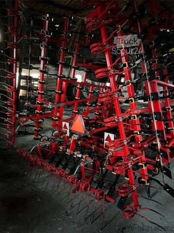 Cultivateur de champs Väderstad NZA 800