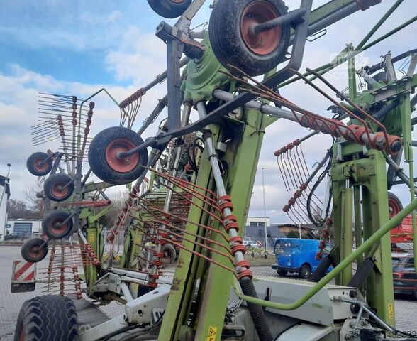 Technologie du foin CLAAS Liner 3500