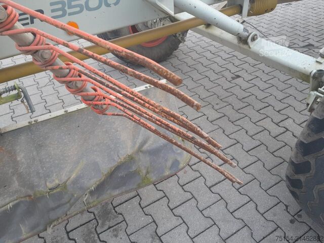 Technologie du foin CLAAS Liner 3500