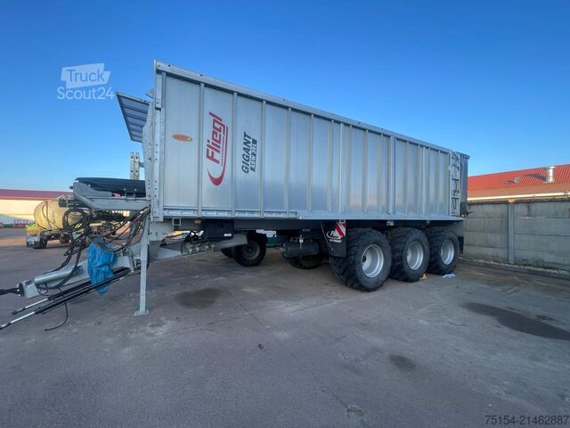 Izmetēja piekabe Fliegl ASW 391