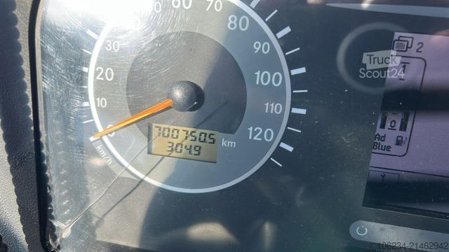 Autobus snodato MERCEDES-BENZ Conecto