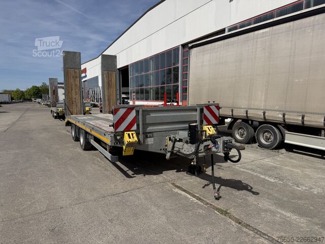 Vehículo comercial Möslein TTA21 T Schwebheim  21 t Tandemtieflader