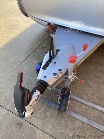 Caravane Adria Astella 704 HP com mover+a/c+tendalino