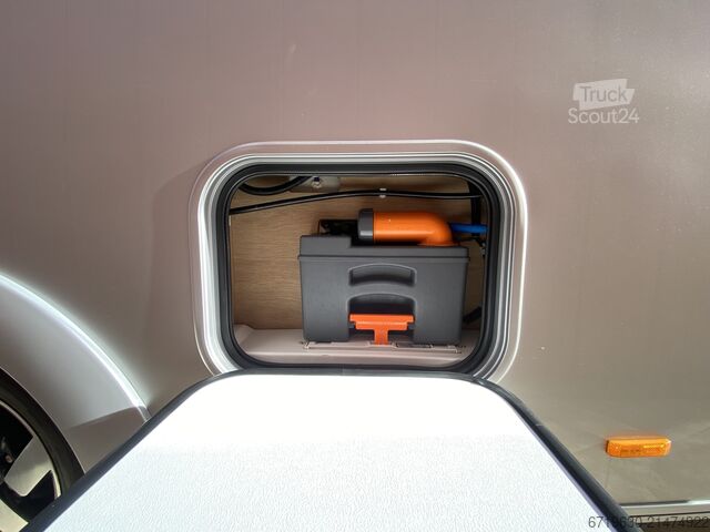 Caravane Adria Astella 704 HP com mover+a/c+tendalino