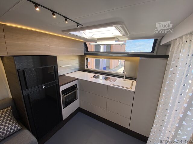 Caravane Adria Astella 704 HP com mover+a/c+tendalino