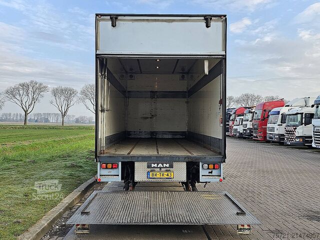 Lagaminas M.A.N. 12.240 TGL LX 6 CILINDER MANUAL