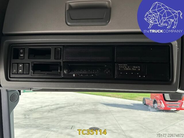 Sistem de braț cu cârlige Renault T 440