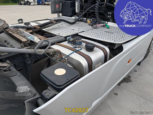 Estándar-SZM DAF XF 530