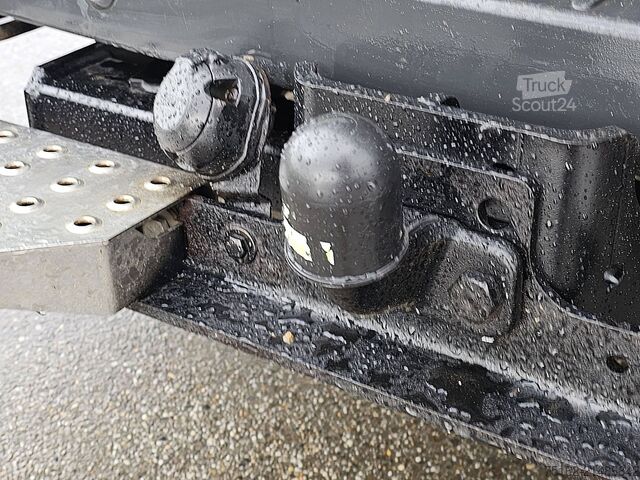 Kombi s vysokou strechou FORD TRANSIT 2.0 L3H2 Imperiaal-Trap!