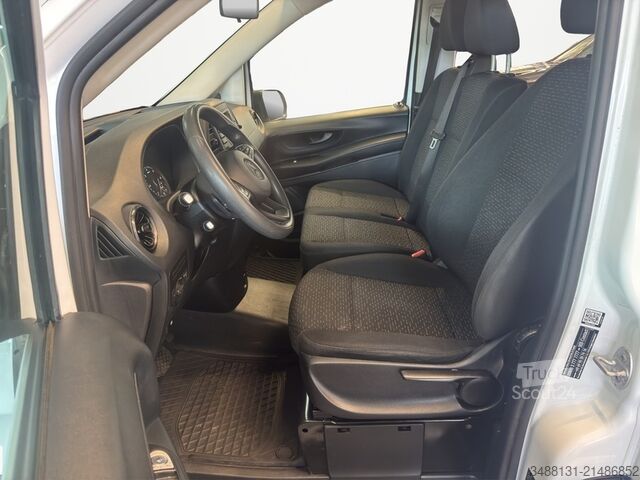 Panelová dodávka Mercedes-Benz VITO 114 MIXTO AHK AUT Facelift Kam. KeyLess LM