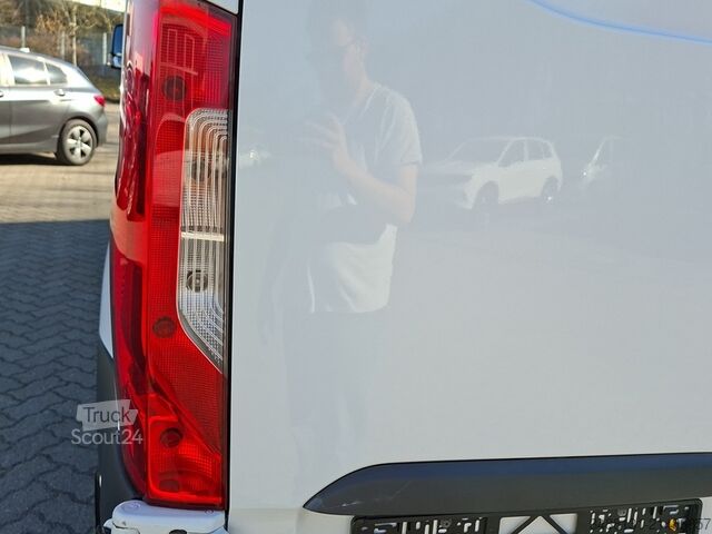 Panelová dodávka Mercedes-Benz SPRINTER 314 L2H2 KLIMA AHK KAMERA STDHZG