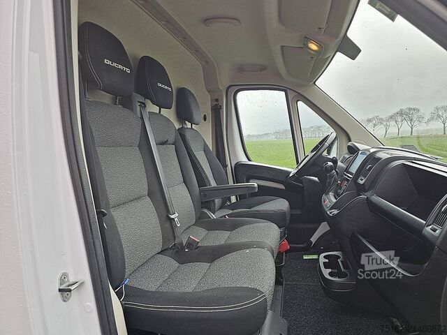 Kombi s vysokou strechou FIAT DUCATO 2.0 ac automaat EURO6