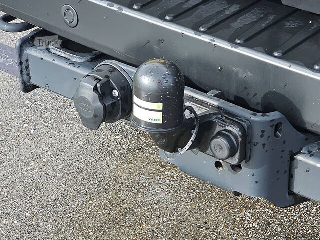 Kombi s vysokou strechou FORD TRANSIT 350 ac automaat EURO6