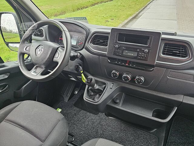 Kombi s vysokou strechou RENAULT MASTER 2.3 L3H2 Airco Euro6!